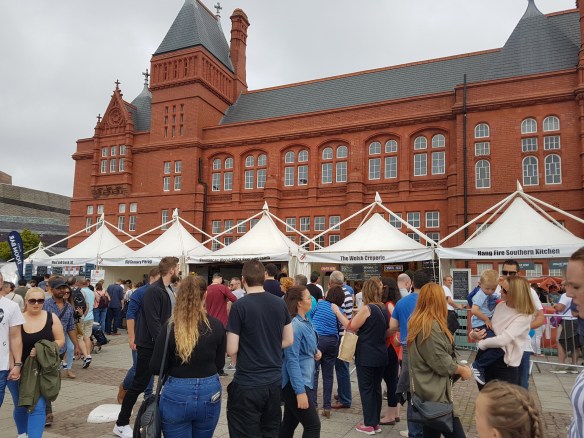 Food Festival 2017 crowd [2]