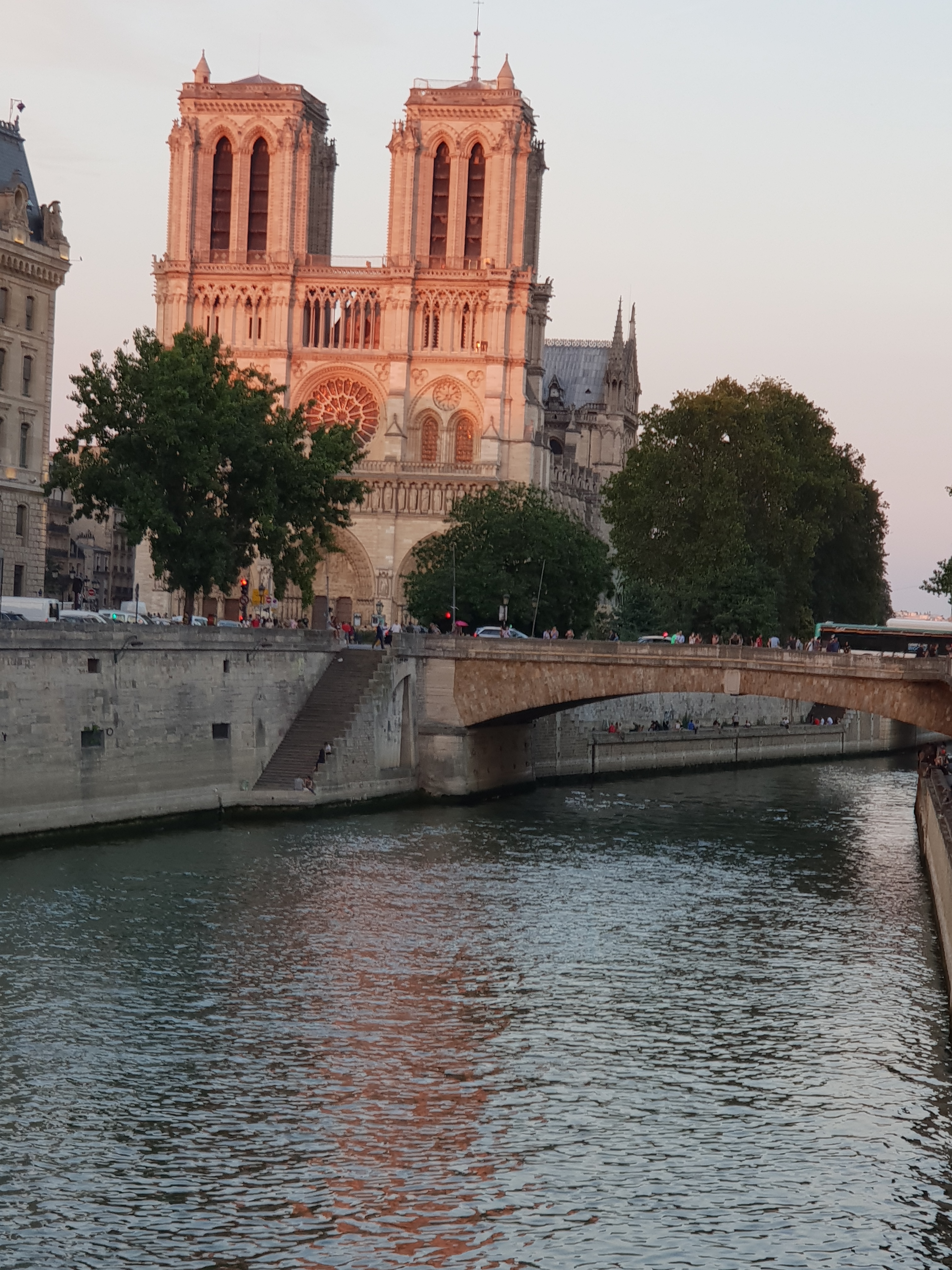 Notre Dame [1]