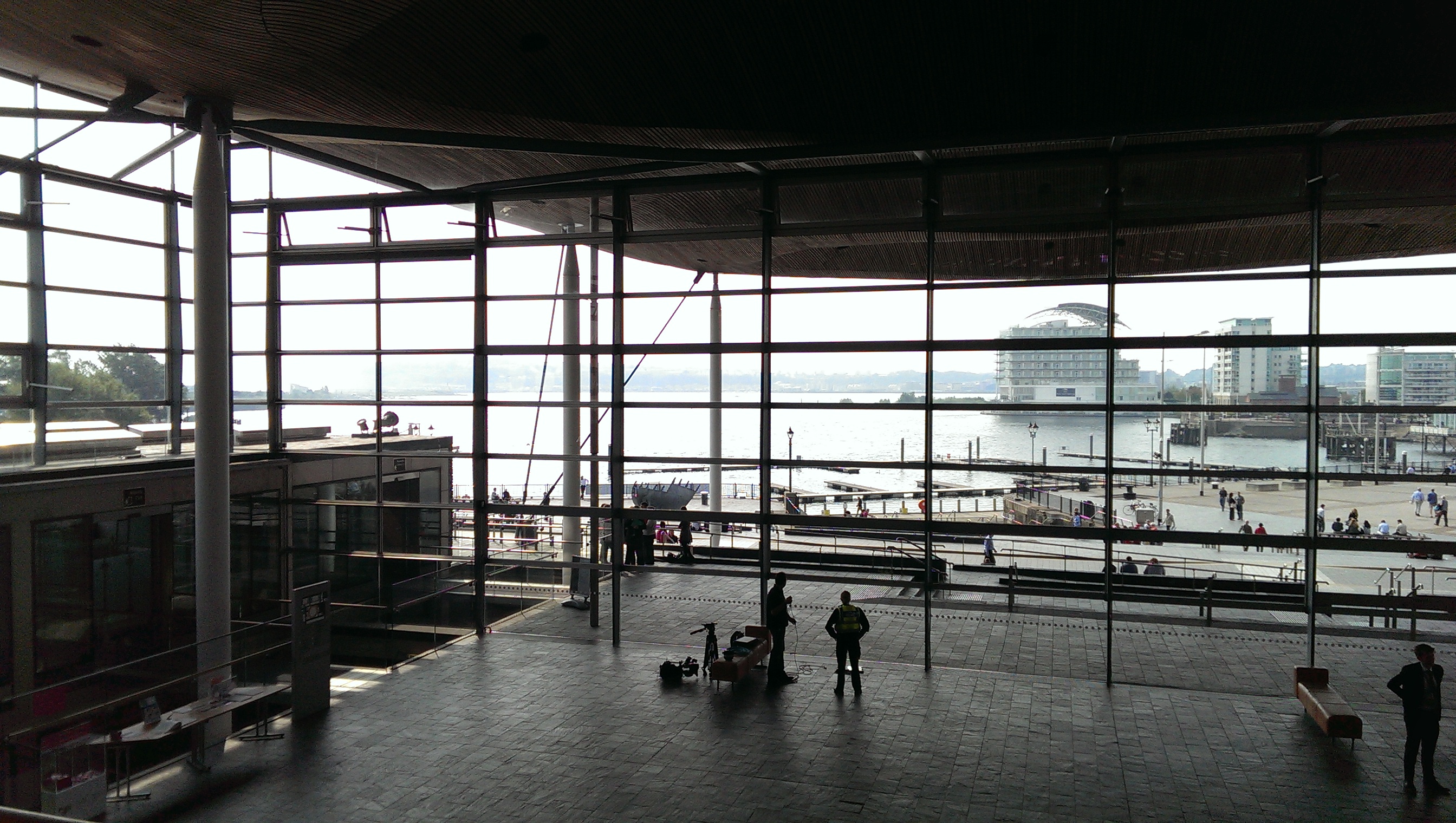 Senedd [4]